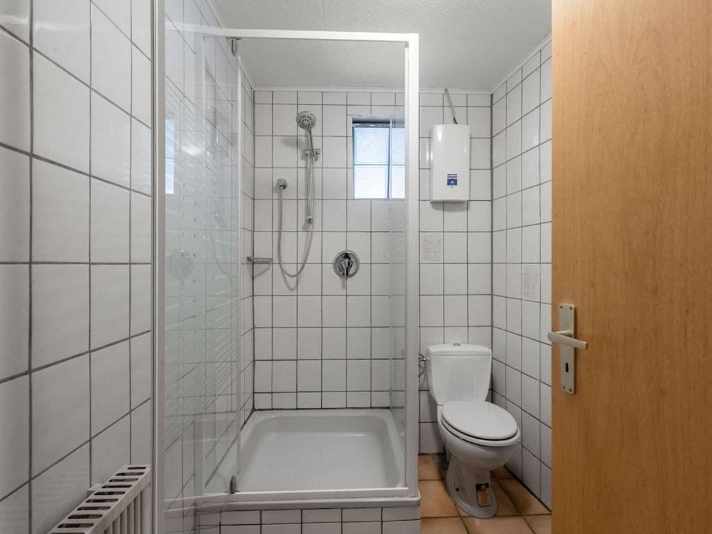 Serene Holiday Home In Nehren With A Beautiful Garden מראה חיצוני תמונה